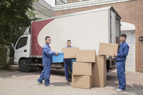 Removal van service for homes in Crouch End