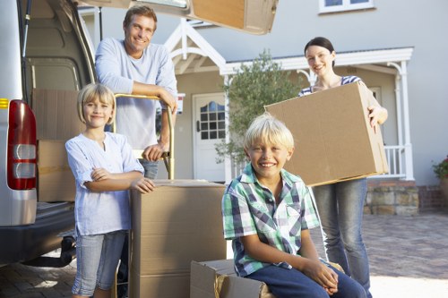 Moving help for homes and small businesses in Crouchend